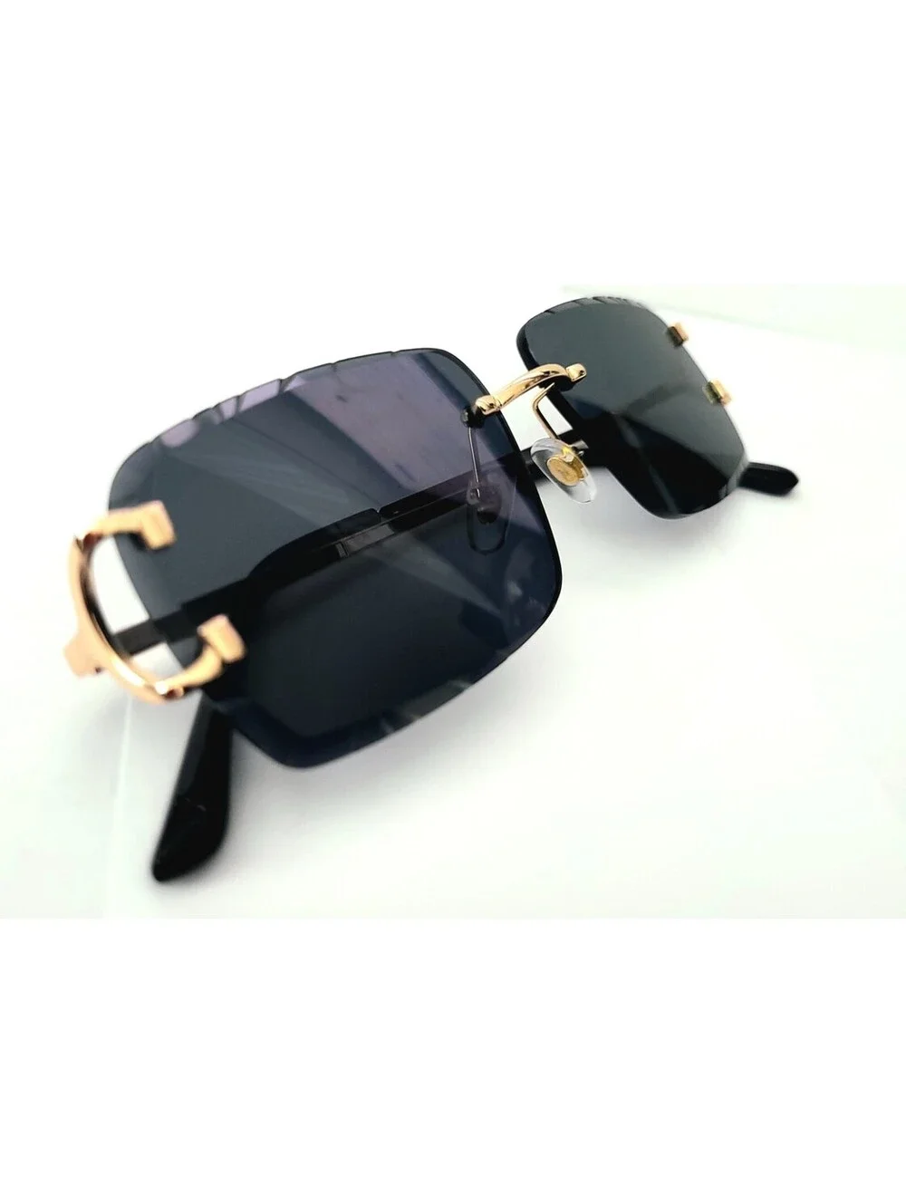 Piccadilly Gld Blk Gradient C Diamond Cut Designer Sunglass